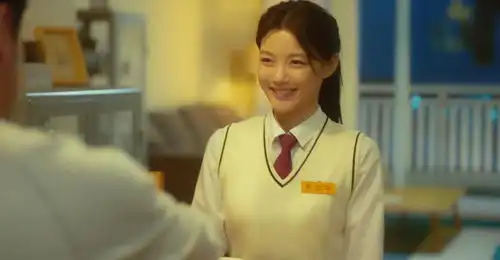 韩国知名女星,新剧中变身炸鸡块,造型引网友热议