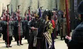 赵氏孤儿曝首批剧照葛优面露惊恐表情