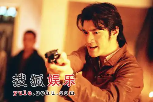 电影伤城精美剧照2
