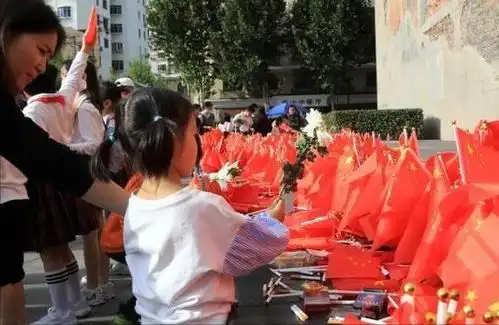 八佰壮士老兵王文川坚守秘密60年,重返上海泣不成声
