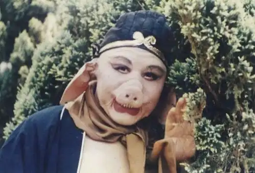 猪八戒马德华现实中如愿娶嫦娥,携手49年恩爱如初