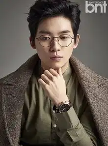 德鲁纳酒店最善良可爱的桑切斯带你认识演员赵贤澈