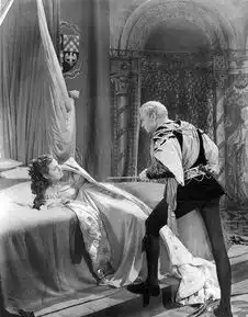 哈姆雷特剧照上的人是谁
