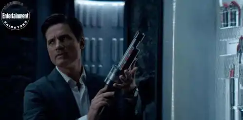 蝙蝠女侠第二季布鲁斯韦恩造型毁灭博士期待神奇四侠新电影
