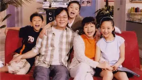 姐姐收割机杨紫获李冰冰刘诗诗飞吻和杨幂撒娇
