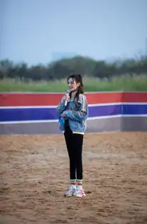 迪丽热巴创造营2019剧照出炉彩虹袜裹裤脚展现潮流风范