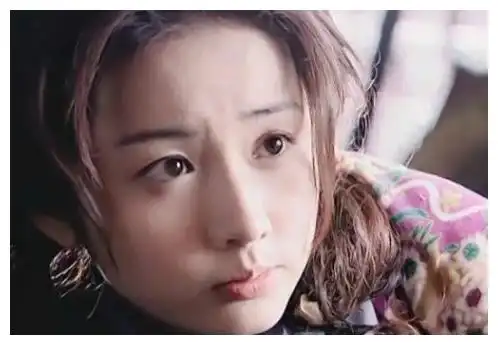 当小脸的佟丽娅遇上大脸的吕一,竟然输了