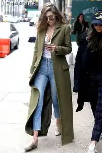 给赵丽颖穿这样的衣服她这么赔钱吗