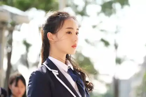 seekforu邓欣,霸气外露的班长大人,绽放中的潜力小花