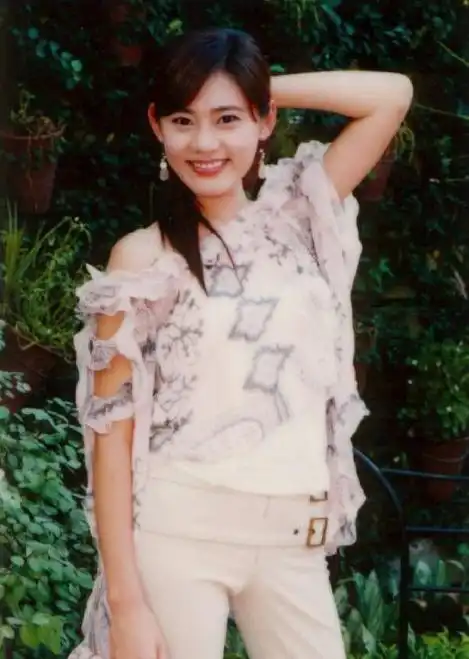 回家的诱惑让她大火,秋瓷炫前半生悲苦,后半生终获幸福
