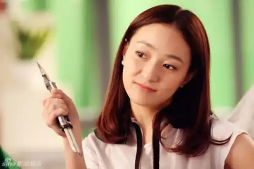 气质美丽并存却没名气的女演员
