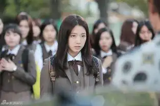继承者们曝剧照李敏镐学校门口围堵朴信惠
