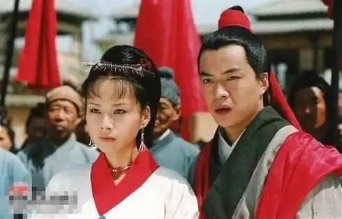 杨紫主演的天乩之白蛇传说不仅有赵雅芝刘嘉玲,还有美美的她