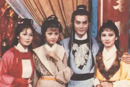 66岁女星高妙思受访,爆料郑少秋爱喊她老婆,赵雅芝曾演戏像木头