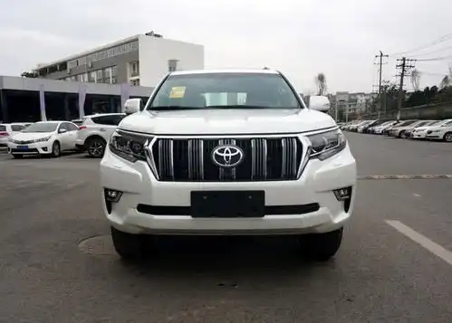 真没白等,丰田新车比途昂漂亮,彰显霸道气质,搭载3.5l自吸引擎