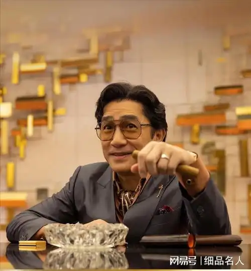 喜报梁朝伟余香凝分获第42届香港电影金像奖最佳男女主角