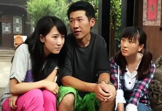 26岁出道,他是星二代,也是演技派,曾搭戏杨幂5次,网友要火