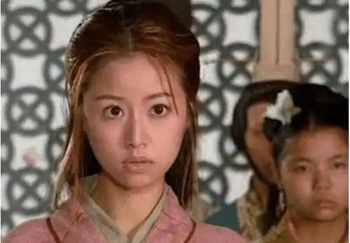 乌龙闯情关19年后,主角统统过气,龙套疯女人却红到发紫