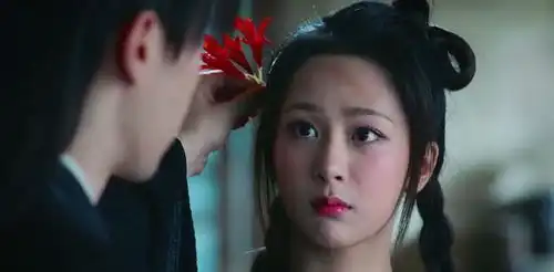 影视剧中充满尿性的穿帮镜头,导演你在玩我们吧