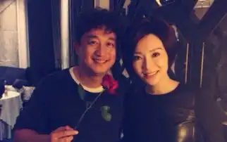 我爱男闺蜜爆幕后照黄磊嘟嘴卖萌挤脸搞怪
