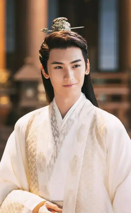 斛珠夫人9位角色剧照,方海市绝美,褚琳琅稳了,周幼度是他杨幂