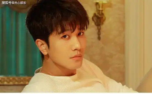 火花彭冠英张雨剑饰演双角色,谢岚山身世可怜