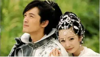 杨幂不再沉默,她透露弃演仙剑奇侠传4缘由,胡歌别学我