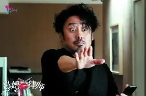 吴秀波可能年龄到了比较能唠
