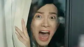 司藤用幻术把王乾坤变成自己司藤景甜