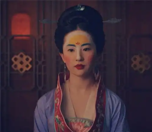 刘亦菲花木兰首映礼造型一言难尽,女扮男装后仙气有去无回