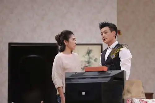 李冰冰张国立演技炸裂李宇春即兴反串无名之辈我就是演员之巅峰对决今晚归来
