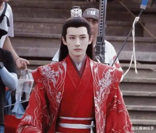 刘学义帮工作室怼粉丝惹争议,其实成毅工作室也曾被吐槽
