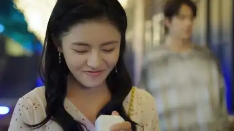 甜了青梅配竹马苏念风故意捉弄苏牧云,拒绝他的告白,不料反被按住亲
