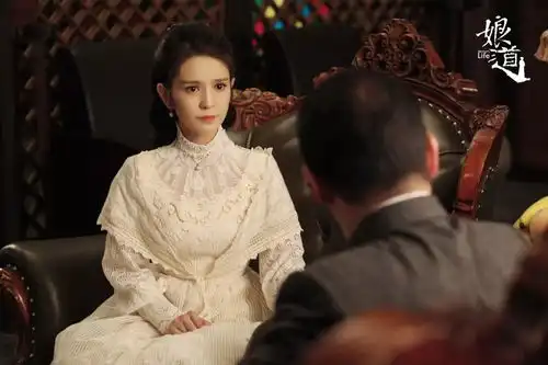 从灵魂摆渡九天玄女到娘道洪凤鸣,多少人被肖茵圈粉了