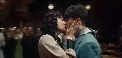 和胡歌差点成婚,陈坤非她不娶你可能猜不到,刚从猎场下线的她,隐婚生了个女儿