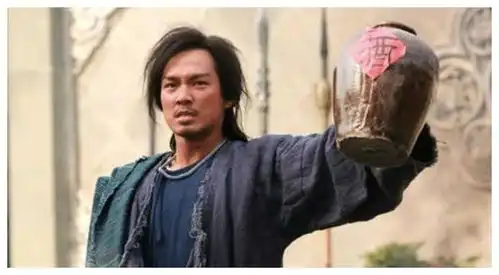 金庸笔下有4大蠢人,练成了一流神功,却被他们用成了三流烂武功
