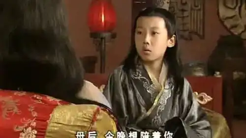 吕不韦传奇嬴政突然来看赵姬,嫪毐急忙藏起来,太惊险了