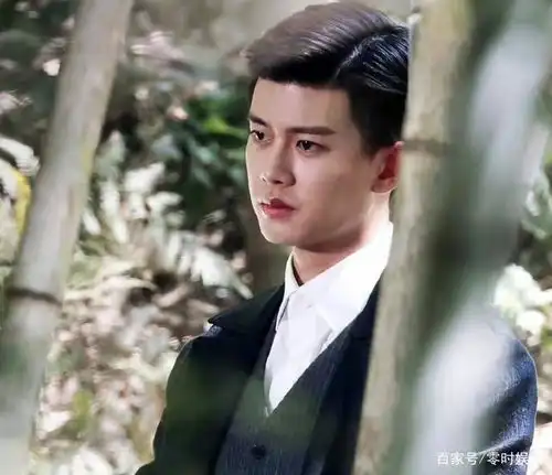 任嘉伦携一部爱情剧来袭,女主是90后演技派,光看剧照让人心动
