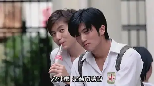 40岁的谢霆锋,变了
