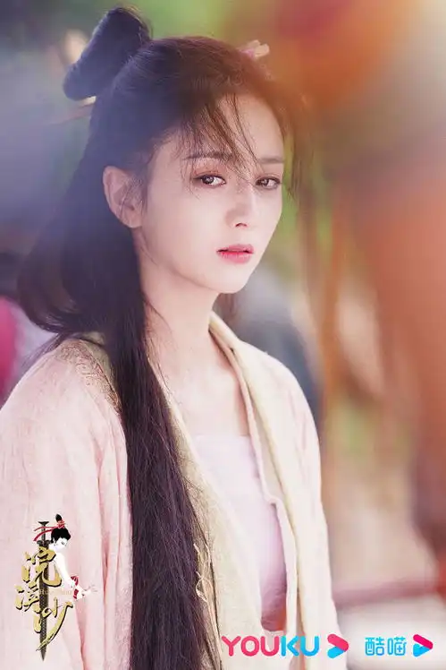 浣溪沙杀青曝光新造型佟丽娅韩庚书写乱世传奇
