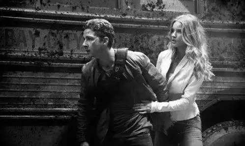 恋上德国战俘的英国女孩,当初被人痛骂,60年后收到女王亲笔信