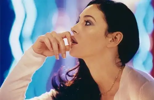 西西里的美丽传说上映五年后,女神这部电影上映,什么是真爱
