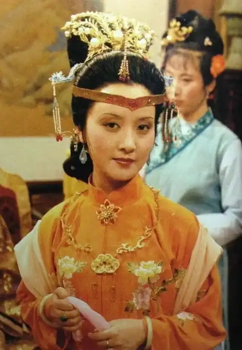 87版红楼梦为何能成为经典只看宝黛钗凤四大主角,你就明白了
