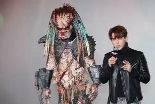 汪东城大喊不要暴露我年纪首映礼现场秀战甲