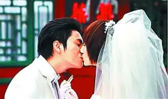 袁泉陈坤新片喜结连理甜蜜接吻剧照曝光