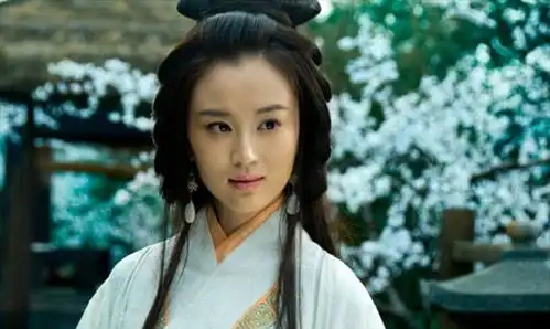 孙策英年早逝,年轻貌美的大乔守寡,其最终结局如何
