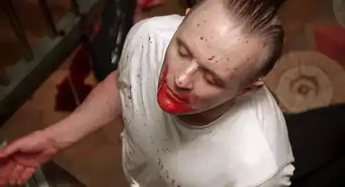 看完这组剧照,不再惧怕任何恐怖片
