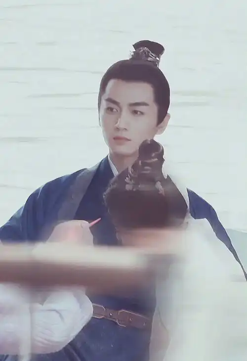 我对刘亦菲陈晓新剧期待值直线上升,这剧照也太好看了
