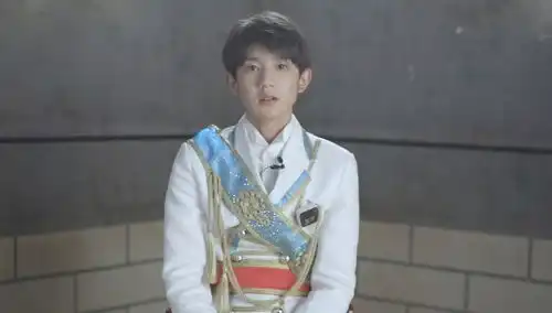 明星大侦探3公益特辑王源诠释童话世界的美丽