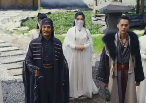 射雕英雄传又被翻拍,角色夸张造型离谱,黄蓉却成了意外惊喜